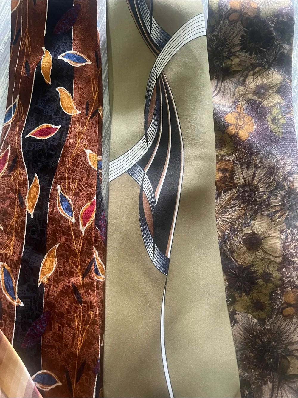 Set of 4 Men's Brown and Gold Striped Silk Tie - Classic Formal Accessory